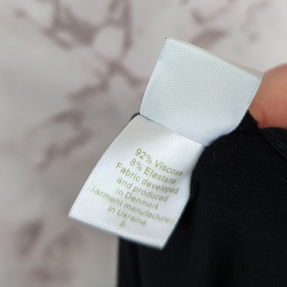 Garnet Hill Dress Small Black Tank Ruffle Stretch Sleeveless Jersey Viscose V - Picture 10 of 13